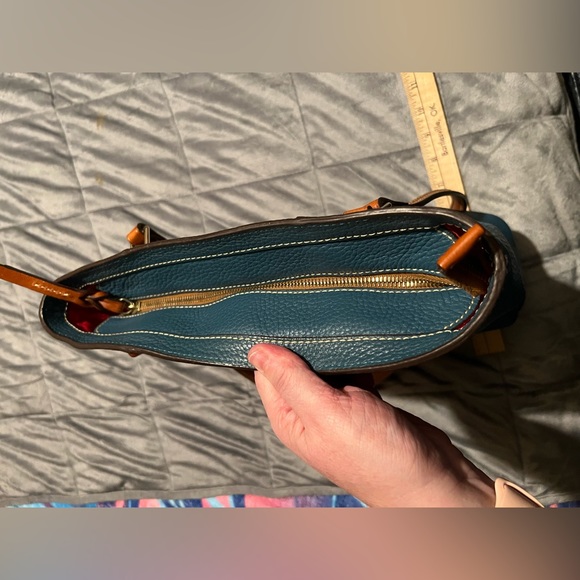 Dooney & Bourke Small Lexington Pebble Leather Handbag. EUC. - Picture 5 of 14